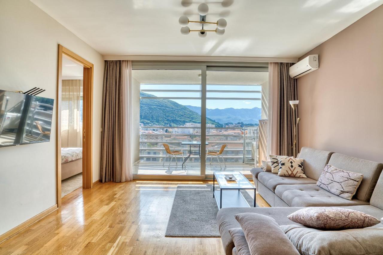 Sea View Apartments In Budva Exteriör bild