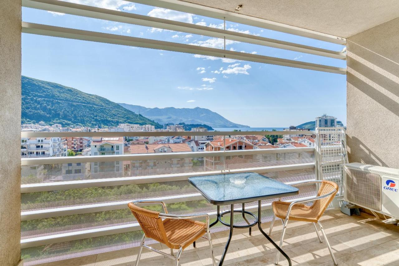 Sea View Apartments In Budva Exteriör bild